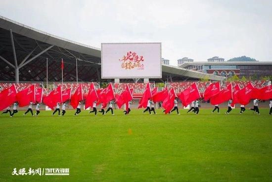 在《权利的游戏》编导组合D;B;威斯和大卫;贝尼奥夫退出之后，影片一直没有明确的消息